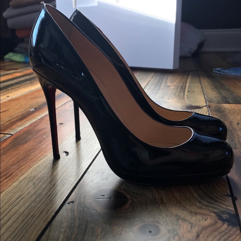 Louboutin 6” size 38 - worn once. No bag/box avail - Picture 3 of 6